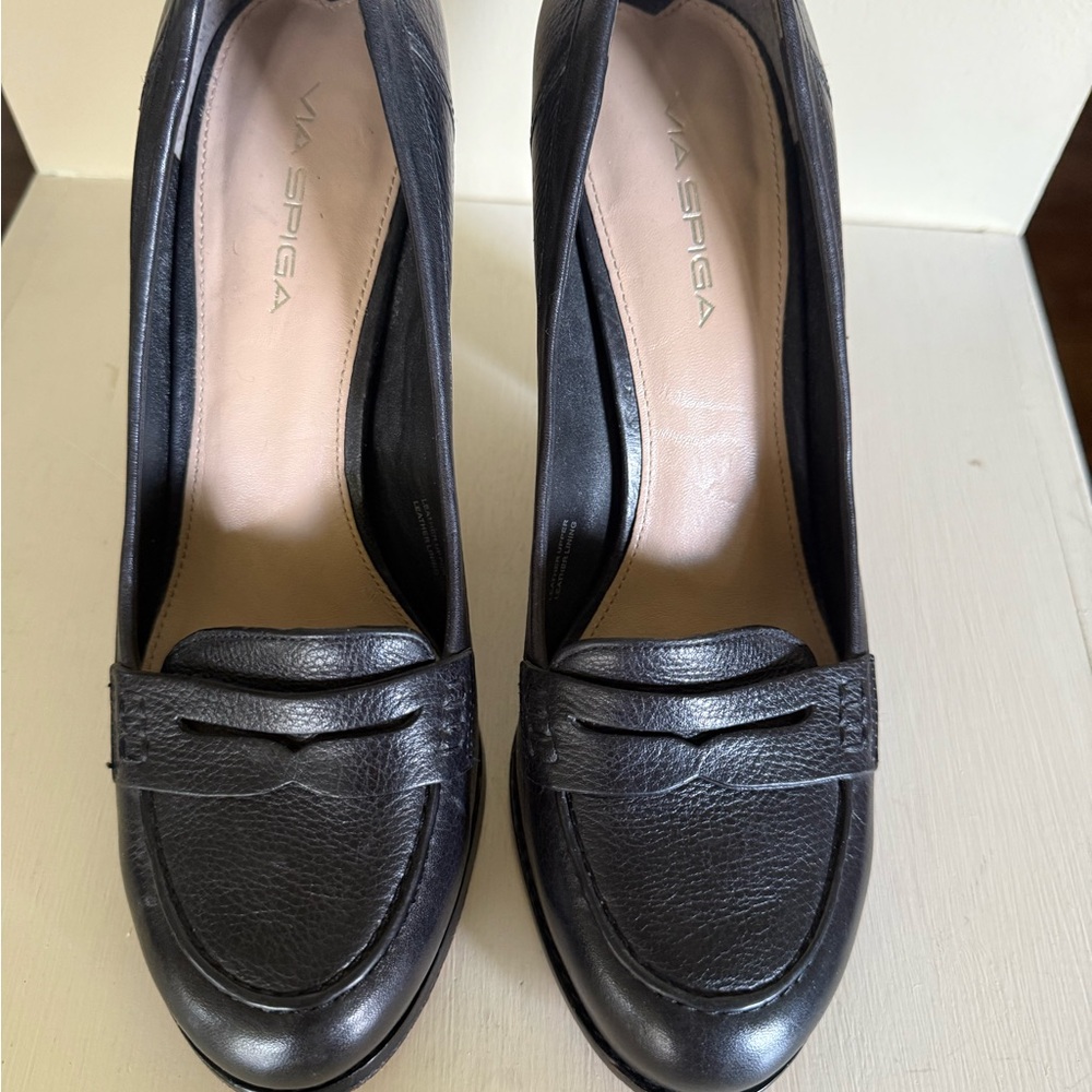 Via Spiga Black Leather Women's stack 4 inch heels